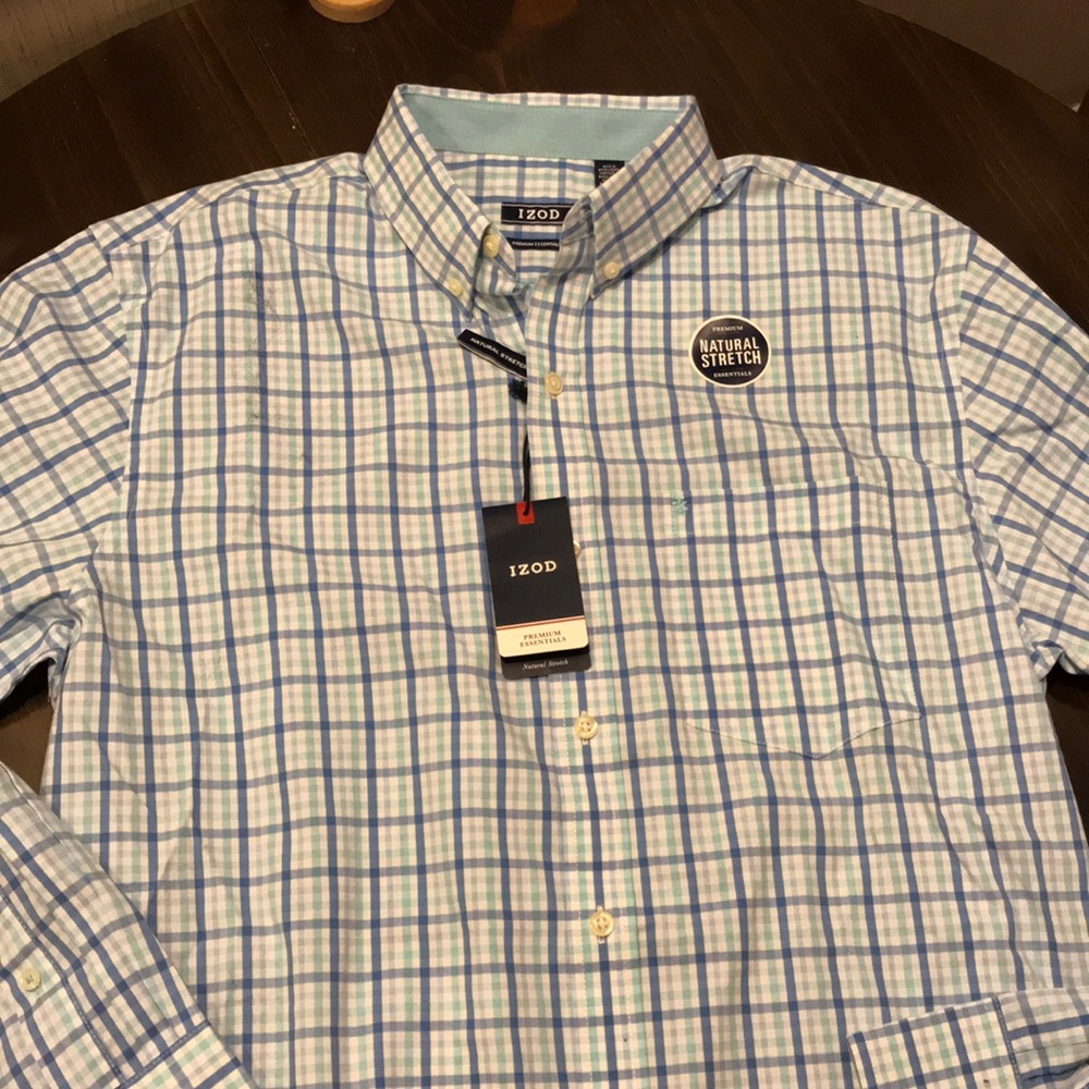 Izod men’s button down